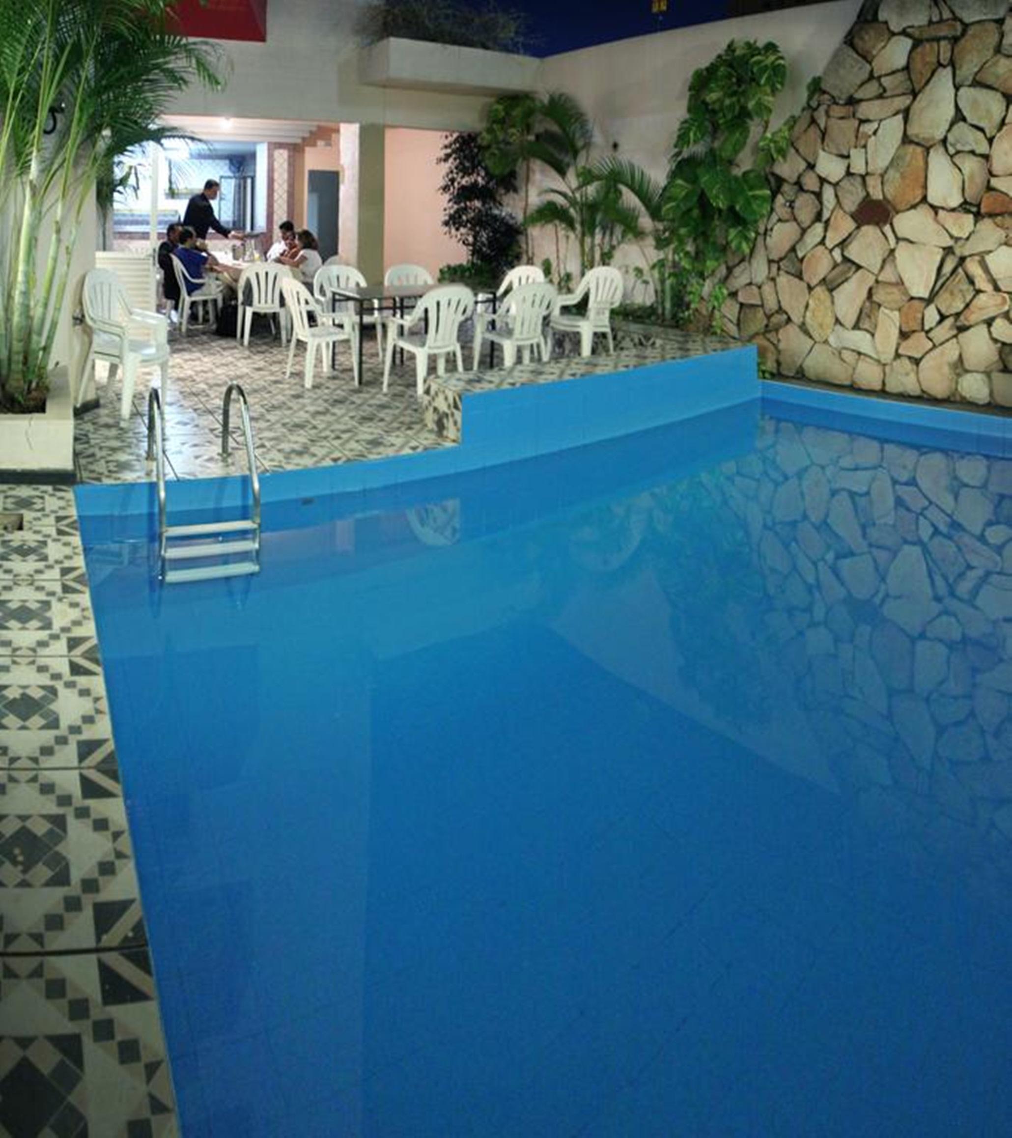 Oft Garden Hotel Гояния Екстериор снимка