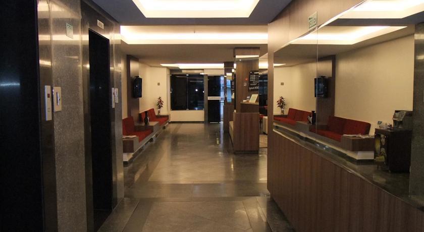 Oft Garden Hotel Гояния Екстериор снимка
