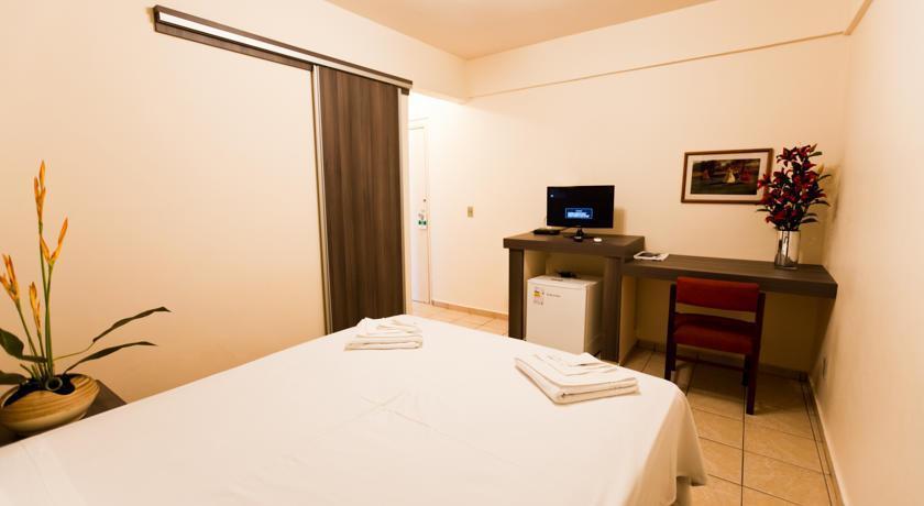 Oft Garden Hotel Гояния Екстериор снимка